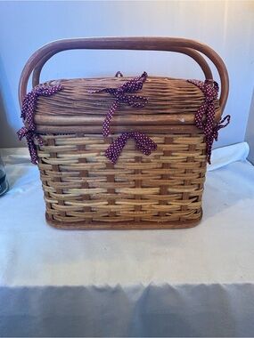 Woven Picnic Basket Handbag with Polka Dot Ties - Natural Brown